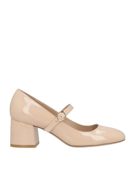 Stuart Weitzman Natural Pumps Leather