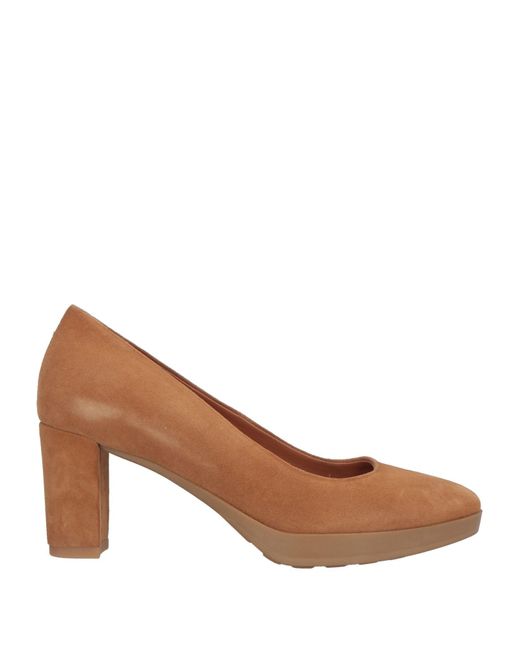 Geox Brown Pumps