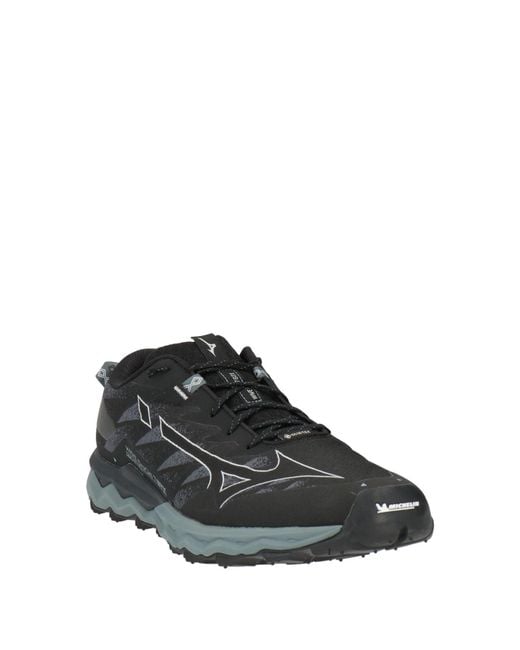 Mizuno Black Trainers for men
