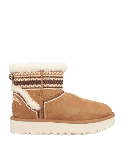 Stivaletti di Ugg in Brown