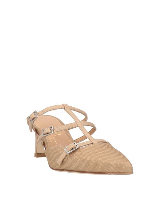 J.A.P. JOSE ANTONIO PEREIRA Natural Mules & Clogs
