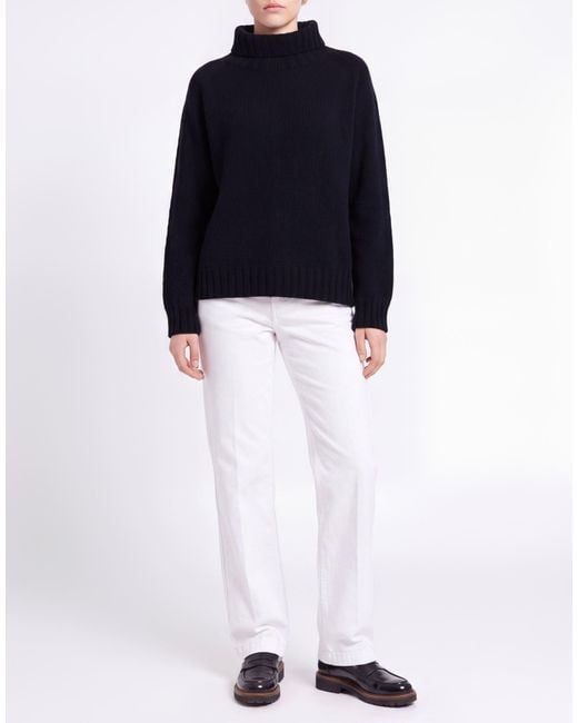 Aragona Blue Turtleneck