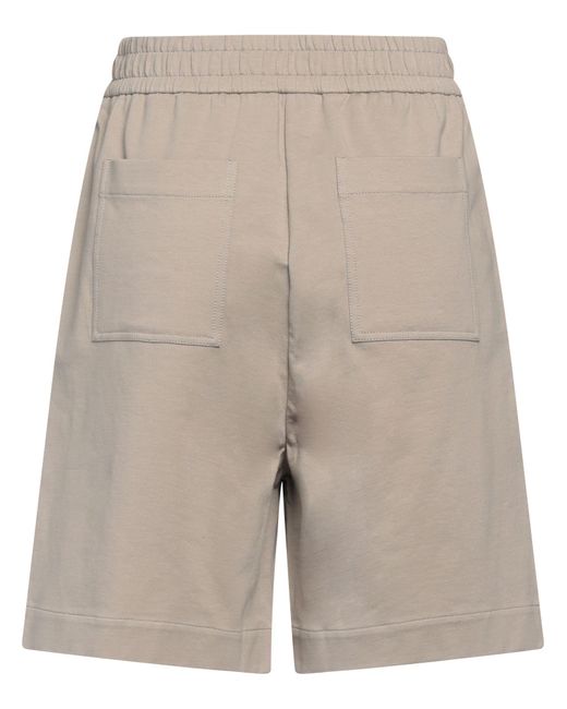 Brunello Cucinelli Natural Shorts & Bermudashorts