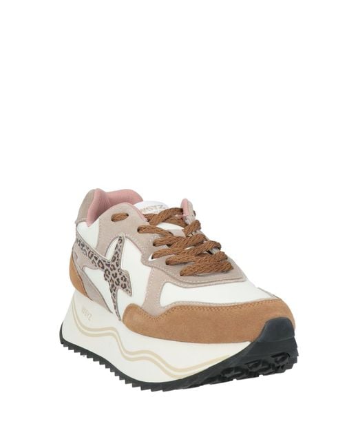 W6yz White Trainers