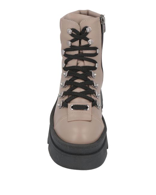 Nila & Nila Brown Ankle Boots Soft Leather