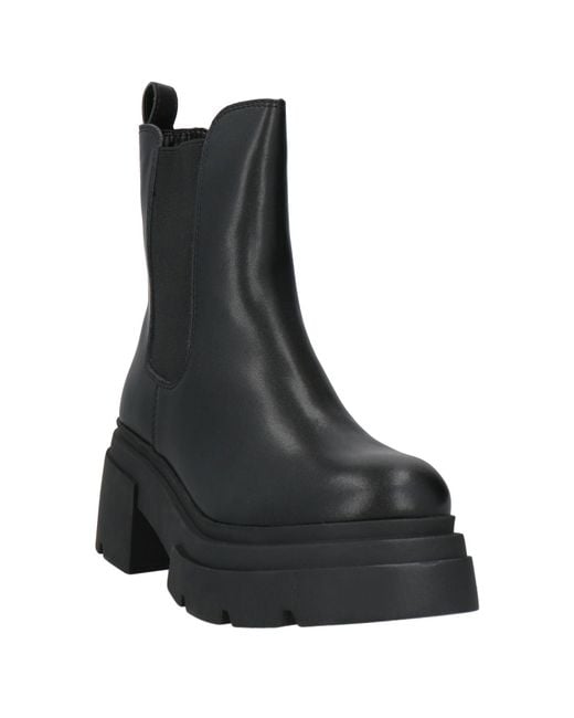Steve Madden Black Ankle Boots