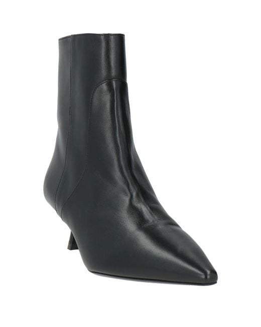 Stuart Weitzman Black Ankle Boots Leather