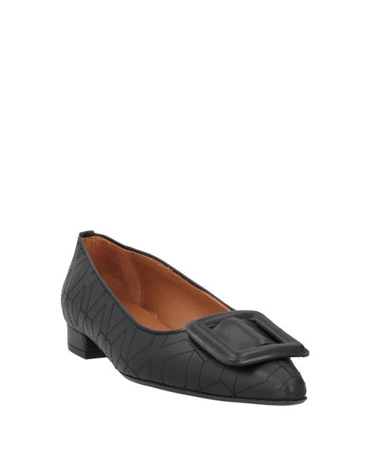 Xandres Black Ballet Flats