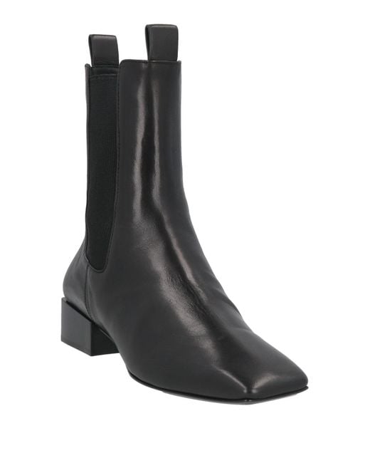Ferragamo Black Ankle Boots Leather