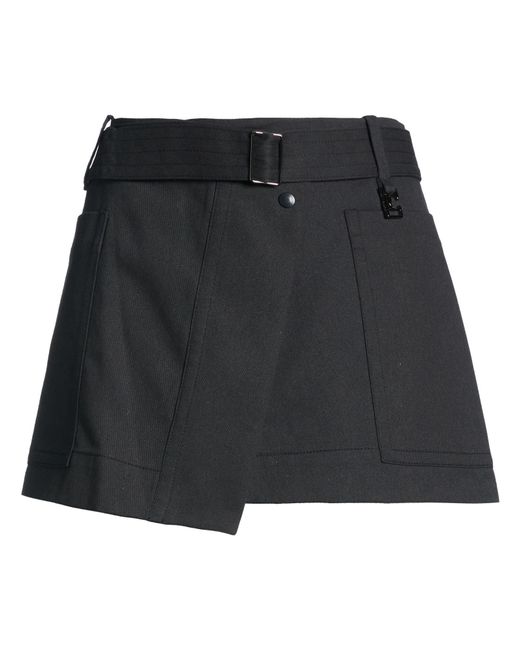 Low Classic Black Mini Skirts
