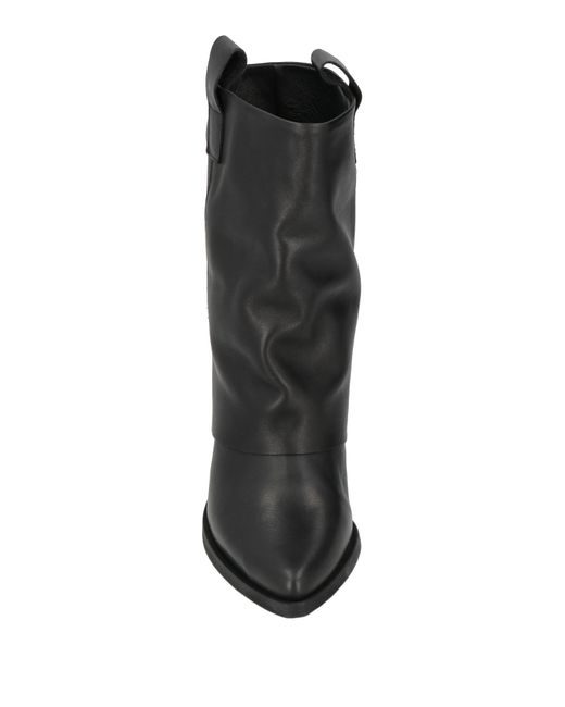 Ovyè Black Ankle Boots Calfskin