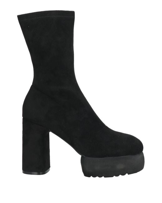 Jeannot Black Ankle Boots