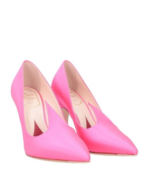 Roger Vivier Pink Pumps