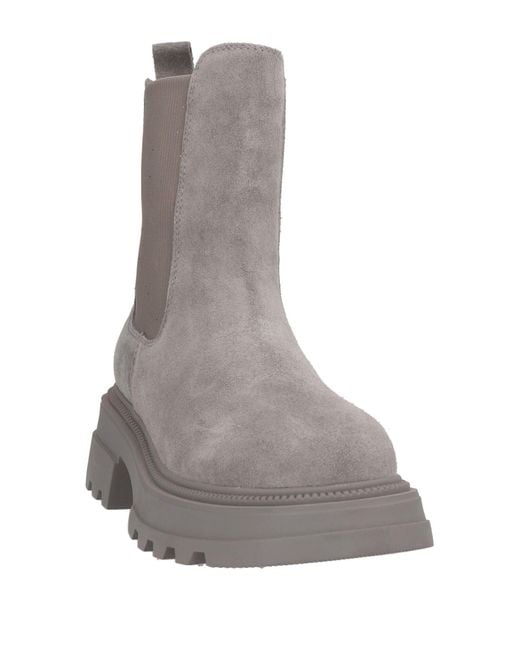 Tosca Blu Gray Ankle Boots
