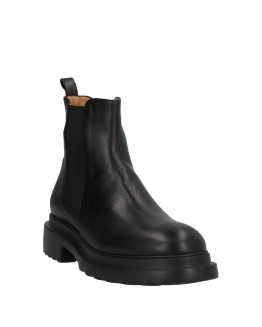 Pomme D'or Black Ankle Boots