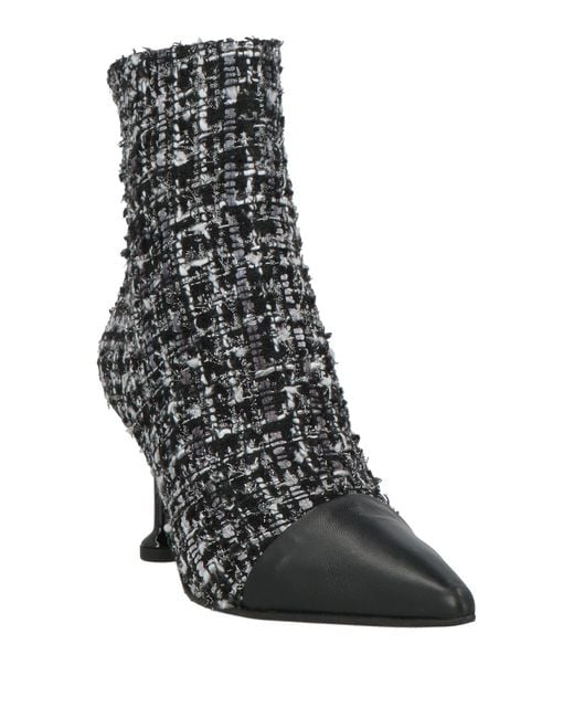 Ovyè Black Stiefelette