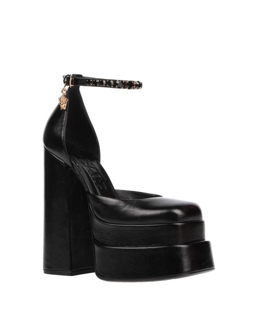 Versace Black Pumps