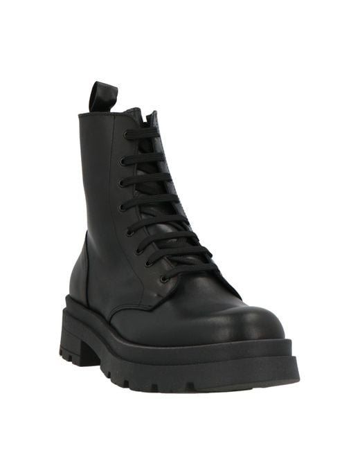 Ovyè Black Ankle Boots Calfskin