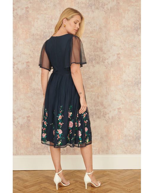 Yumi' Blue Embroidered Sleeve Prom Skater Dress