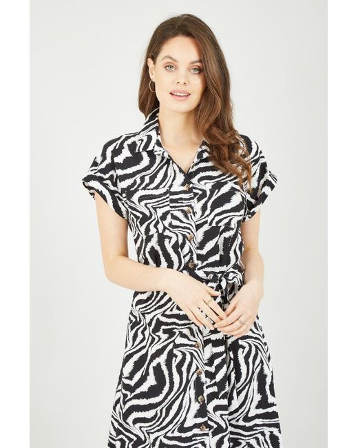 Yumi' White Zebra Print Shirt Dress