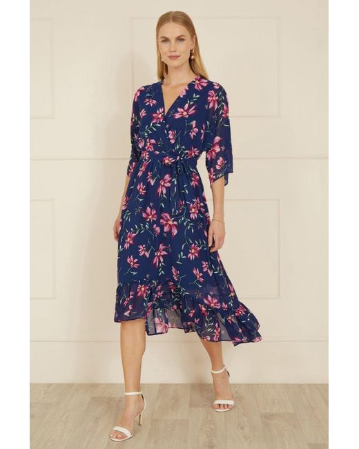 Yumi' Blue Floral Kimono Dipped Hem Dress