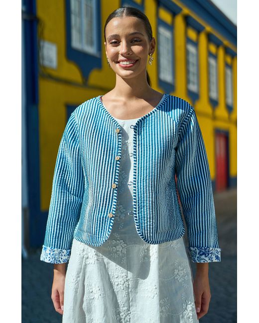 Yumi' Blue Boho Floral Print Cropped Reversible Cotton Quilted Jacket