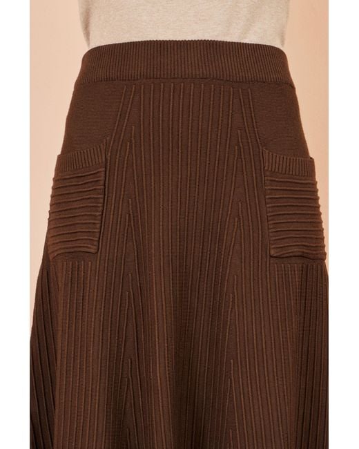 Yumi' Natural Knitted Midi Skirt With Pockets