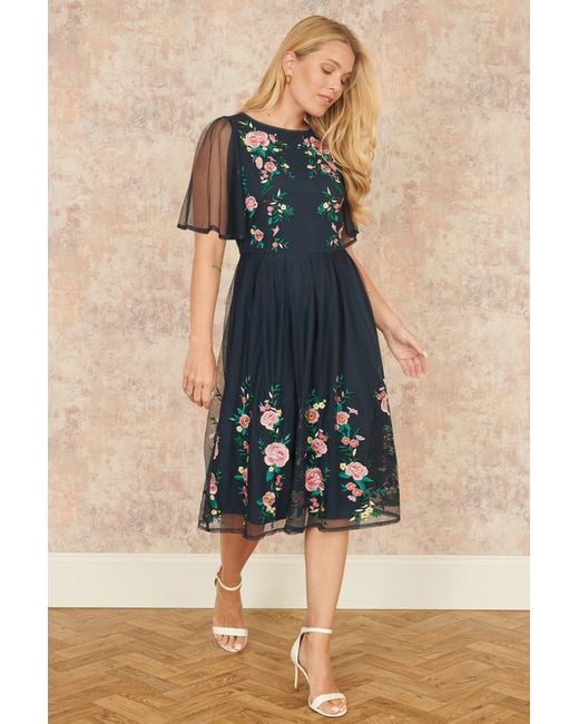 Yumi' Blue Embroidered Sleeve Prom Skater Dress