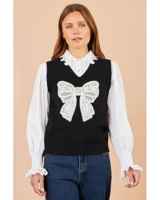 Yumi' Black Lace Bow Knitted Pullover