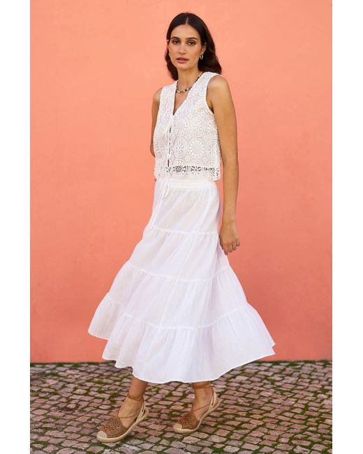 Yumi' White Crochet Lace Tie Waistcoat