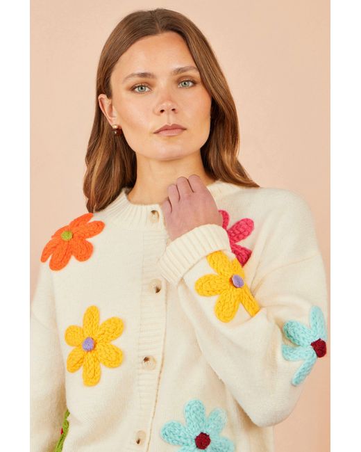 Yumi' White Knitted Flower Applique Cardigan