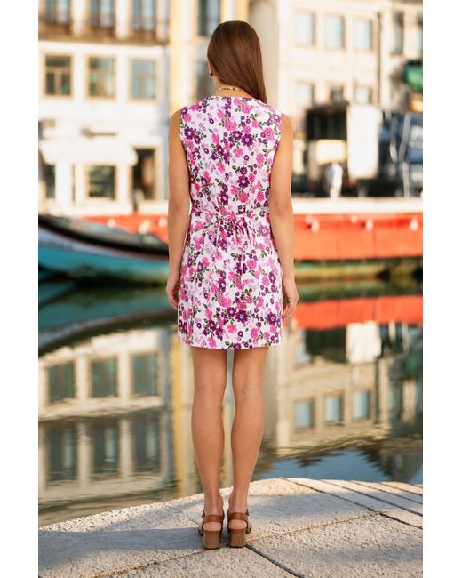 Yumi' White Retro Floral Cotton Stretch Pinafore Dress