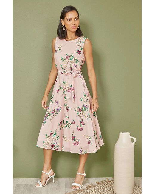 Yumi' Green Blush Floral Print Midi Skater Dress