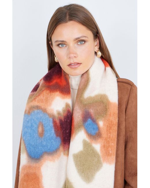Yumi' Blue Colour Swirl Fluffy Scarf