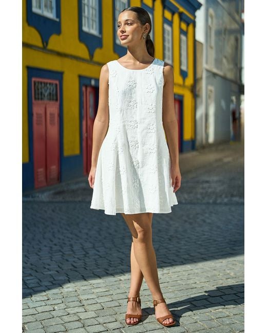 Yumi' Blue Cotton Applique Flower Swing Shift Dress