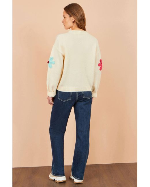 Yumi' White Knitted Flower Applique Cardigan