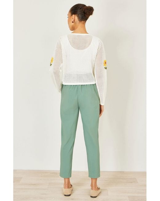 Yumi' Green Stretch Capri Pants With Tie Belt