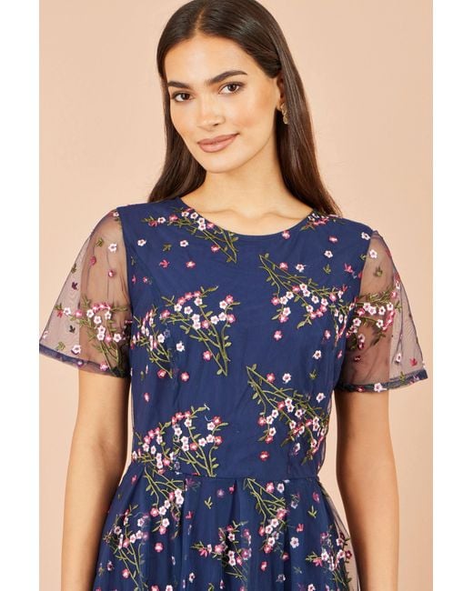 Yumi' Blue Embroidered Floral Mesh Prom Dress