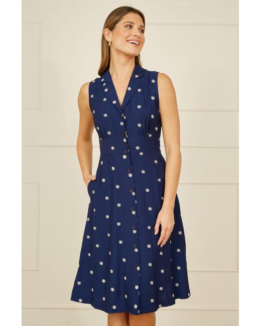 Yumi' Blue Daisy Print Embroidered Sleeveless Shirt Dress