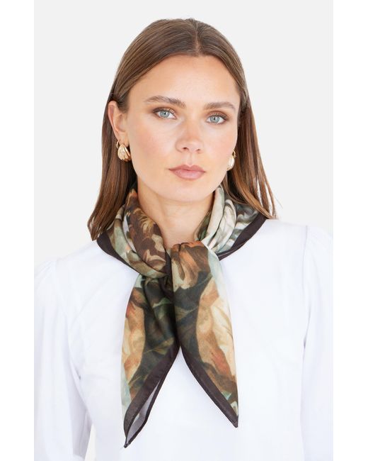 Yumi' Brown Viscose Autumnal Floral Scarf