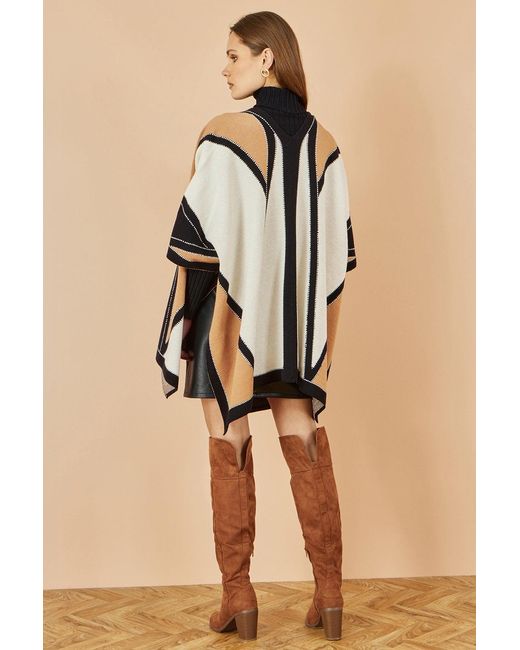 Yumi' Black Colour Block Cape