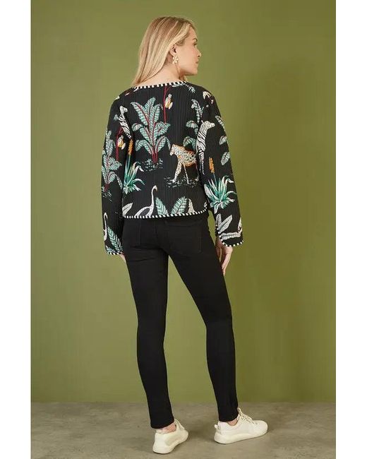 Yumi' Green Animal Print Reversible Cotton Cropped Quilted Jacket