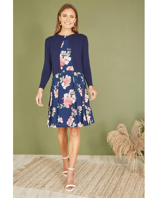 Yumi' Blue Diamante Button Cropped Cardigan