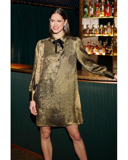 Yumi' Black Tunic With Velvet Tie