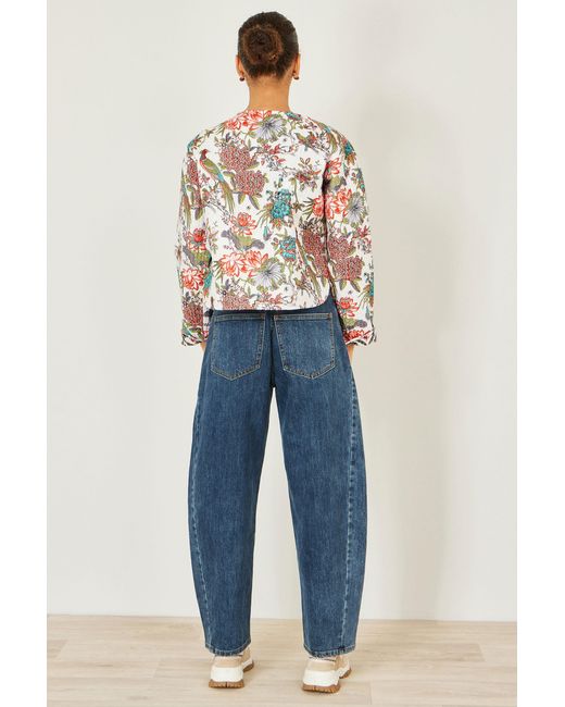 Yumi' White Peacock Print Reversible Cotton Quilted Jacket