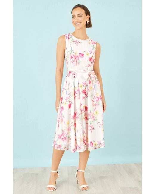 Yumi' Red Delicate Floral Midi Skater Dress