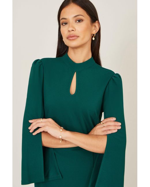 Yumi' Green Fitted Midi Dress With Flute Sleeves