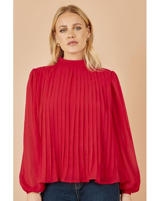 Yumi' Red Pleated Long Sleeve Top With High Neck