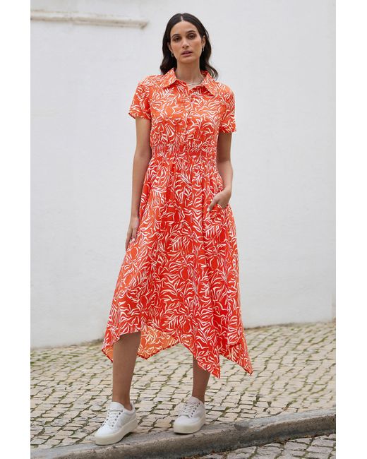 Yumi' Red Tropical Leaf Print Midi Ruched Shirt Dress