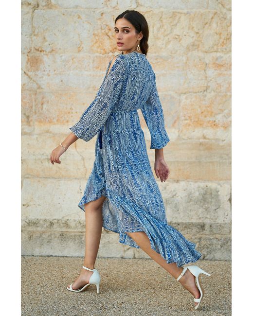 Yumi' Blue Paisley Dipped Hemline Midi Dress With Open Long Sleeves